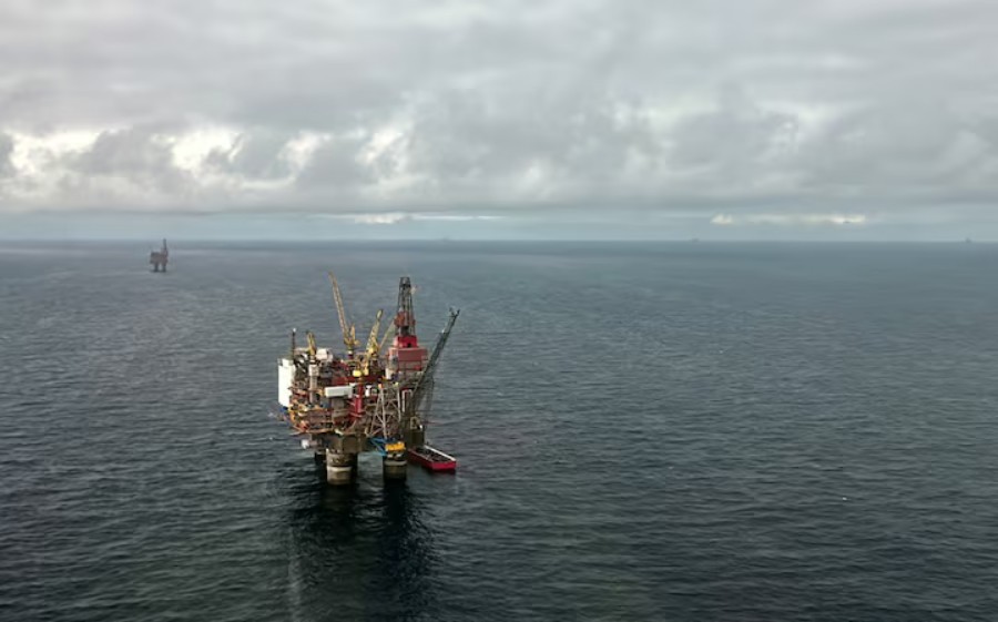 76% of Small Offshore Oil Companies at Risk