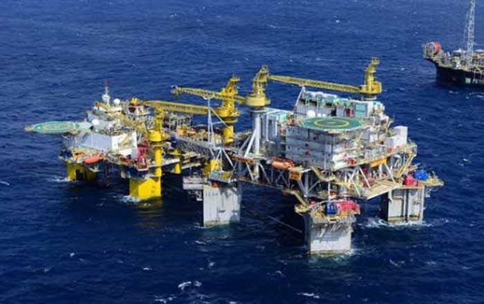 Chevron, Petrobras plan to sell deepwater Brazilian field