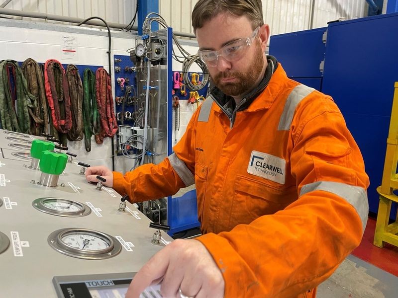 Clearwell Technology undertakes feasibility trials for new tool to reduce oil and gas decommissioning emissions and costs