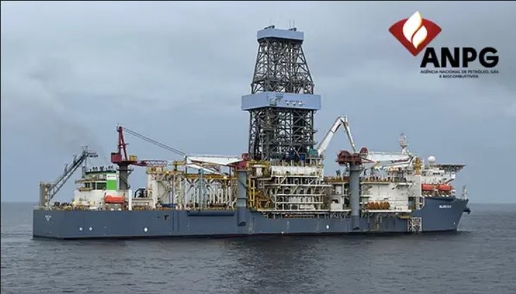 ExxonMobil Strikes Oil Offshore Angola