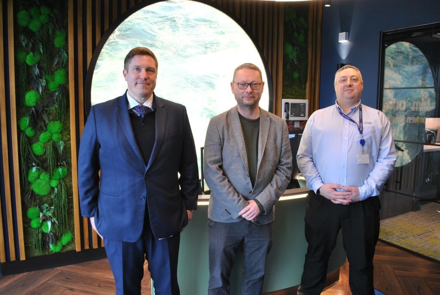 Film-Ocean welcomes Richard Thomson, Member of Parliament for Gordon to their Headquarters