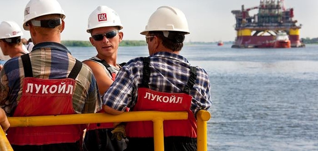 Lukoil closes $435 million deal to enter shallow water blocks off Mexico