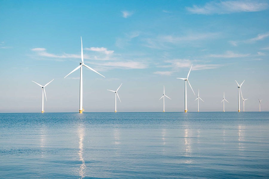 Macquarie taking control of two UK North Sea wind projects