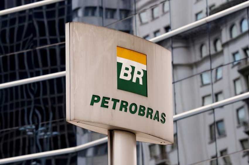 Petrobras starts production at P-76 platform in Buzios field