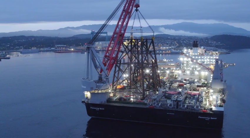 Pioneering Spirit vessel delivers Valhall jacket for decom