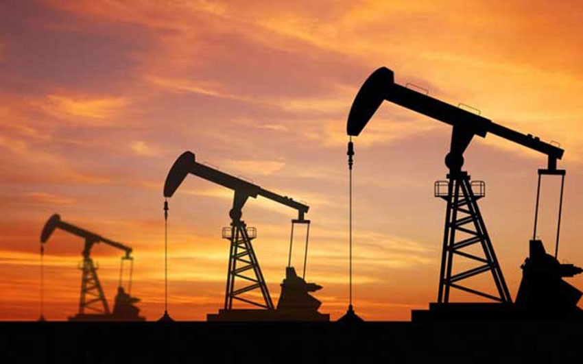 Reuters: Oil edges up on OPEC's supply cuts, but U.S. surge caps gains
