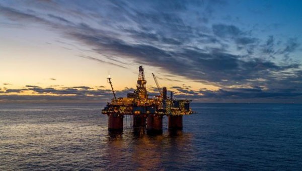 Total Piles into North Sea Oil