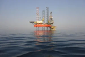 Arabian Drilling extends 3 land rig contracts with Saudi Aramco